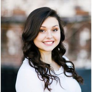 Meet your Posher, Lindsay